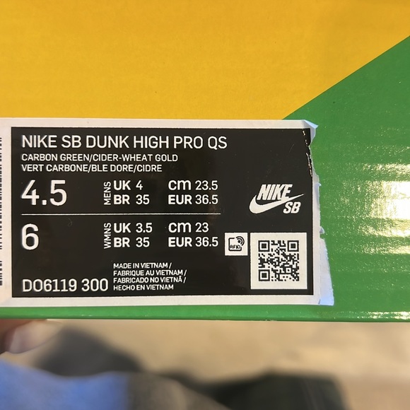 Nike SB High Pro Dunks Passport - SIZE 4.5/6 - Picture 9 of 9